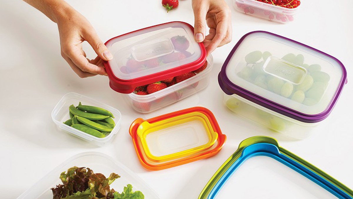 đậy kín thực phẩm trước khi cho vào tủ mát